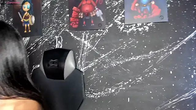 ZarinaWynne online show from 16, 4, 2026