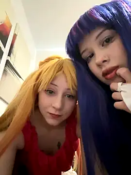 Kisamilf online show from 9, 11, 2025