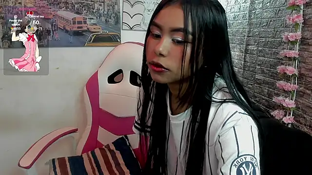 candy kiss   online show from 8, 1, 2026