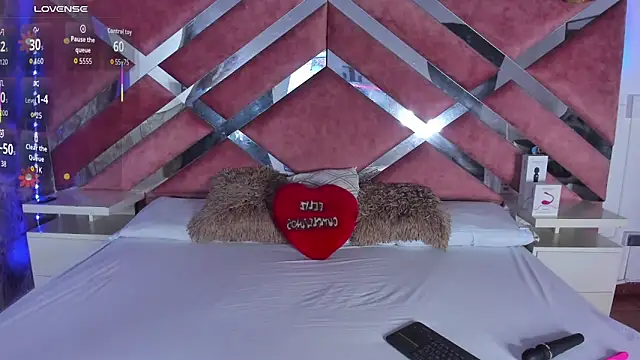 Snapshot of Lily_Queen30 chatting on 20, 11, 2025 Lily Queen30 online show from 20, 11, 2025