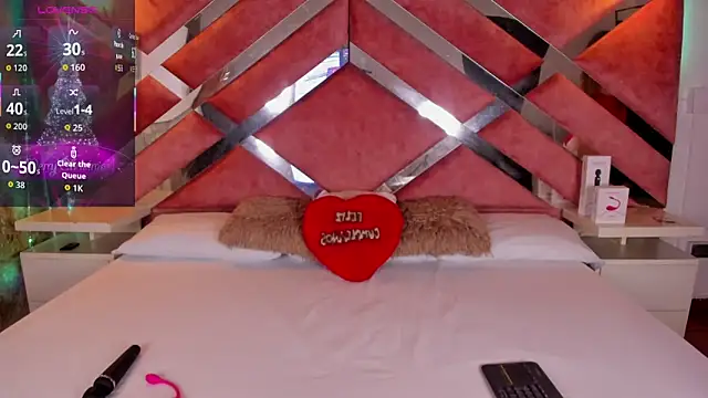 Snapshot of Lily_Queen30 chatting on 13, 12, 2025 Lily Queen30 online show from 13, 12, 2025