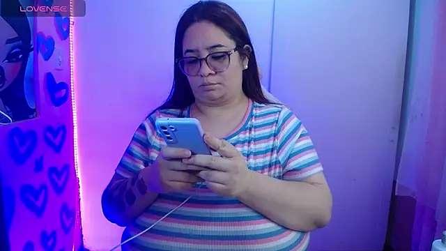 kattybbwbigboobs  online show from 16, 7, 2026