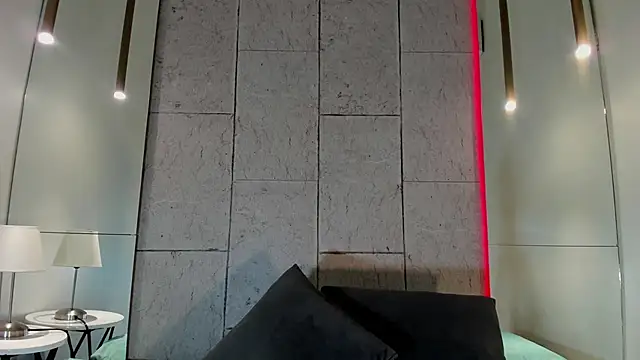 Isa preasley online show from 26, 11, 2025