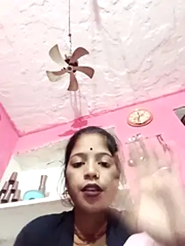 Hot eras8 online show from 16, 11, 2025