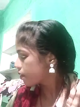 Hot eras8 online show from 28, 11, 2025