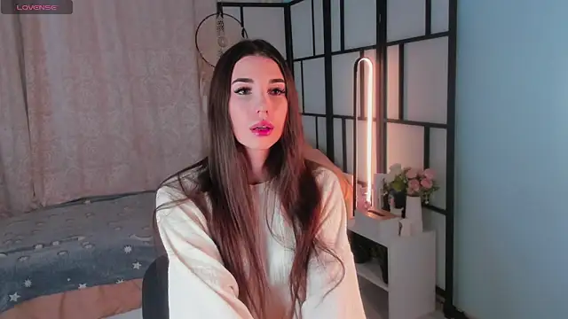 ShennaKoerper online show from 26, 11, 2025