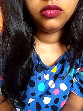 Snapshot of Sexy_Divya__ chatting on 5, 5, 2026 Sexy Divya online show from 5, 5, 2026