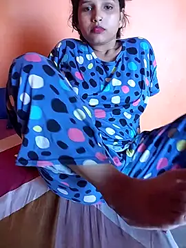Sexy Divya   online show from 15, 6, 2026