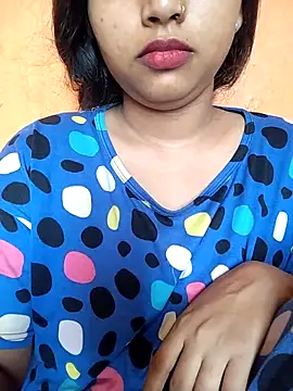 Sexy Divya   online show from 18, 6, 2026