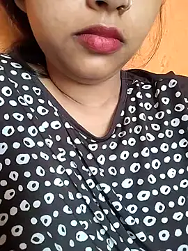 Sexy Divya   online show from 19, 6, 2026