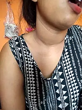 Sexy Divya   online show from 25, 6, 2026