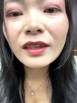 Yaoyaomm online show from 10, 11, 2025