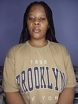 Snapshot of Emmylove-xr25 chatting on 10, 6, 2026 Emmylove-xr25 online show from 10, 6, 2026