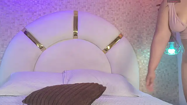 Snapshot of aria_sm chatting on 23, 11, 2025 aria sm online show from 23, 11, 2025