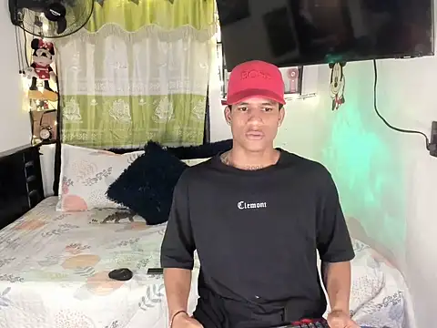 JUANBIGCOCK21CM online show from 15, 6, 2026