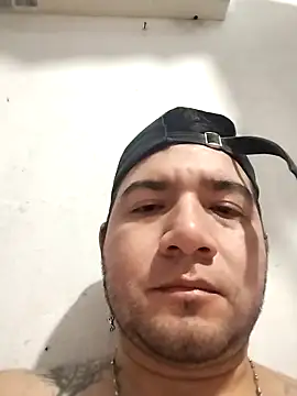 Snapshot of JHONNYACA28 chatting on 5, 12, 2025 JHONNYACA28 online show from 5, 12, 2025