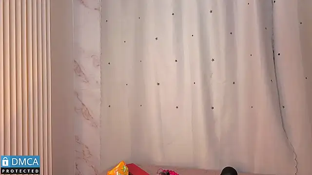 sofia sstonee  online show from 13, 1, 2026