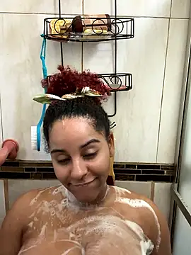 Snapshot of Nicolitalalinda chatting on 8, 3, 2026 Nicolitalalinda online show from 8, 3, 2026