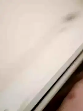 Snapshot of WeakDegree76 chatting on 7, 1, 2026 WeakDegree76 online show from 7, 1, 2026