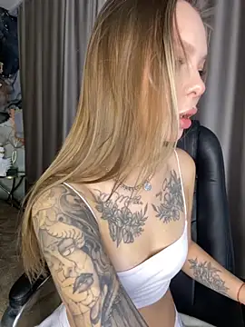 BbyAngelEyes online show from 10, 11, 2025