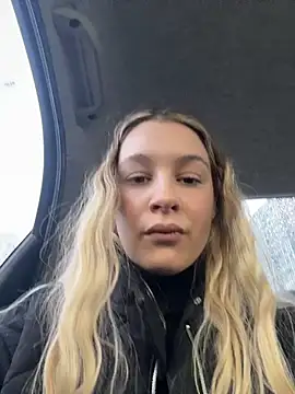 SashaCatt online show from 25, 4, 2026