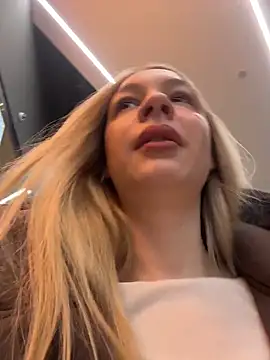 SashaCatt online show from 27, 4, 2026