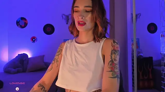 Snapshot of rotwallace chatting on 9, 1, 2026 rotwallace online show from 9, 1, 2026