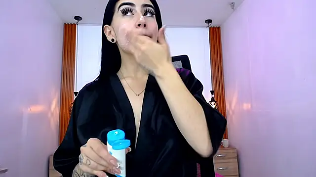 SCARLETT INK  online show from 21, 6, 2026