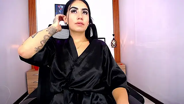 SCARLETT INK  online show from 17, 7, 2026