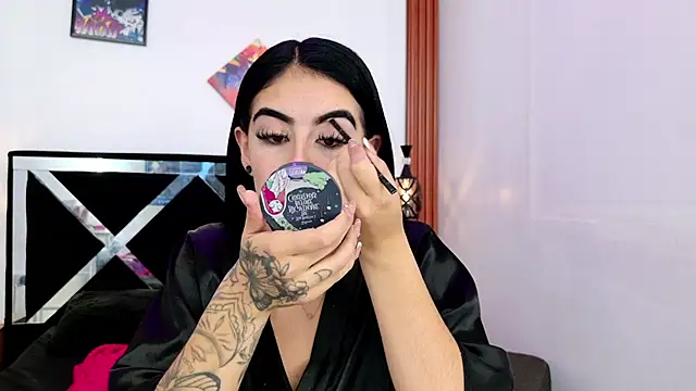 SCARLETT INK  online show from 31, 7, 2026