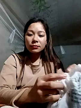 Lyla john online show from 17, 12, 2025