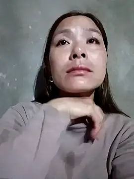 Lyla john online show from 7, 3, 2026