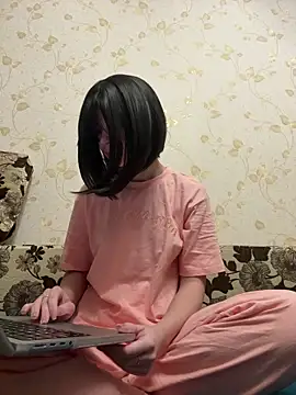 LilxSar online show from 2, 12, 2025