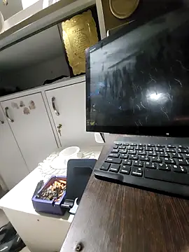 Saddamzaid1985 online show from 25, 4, 2026