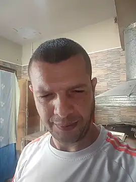 Snapshot of Saddamzaid1985 chatting on 6, 6, 2026 Saddamzaid1985 online show from 6, 6, 2026