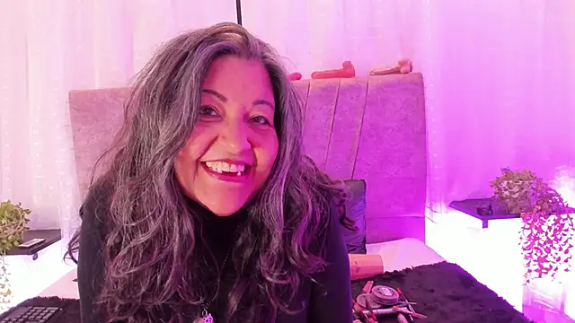 Victoriaa Anderson online show from 22, 4, 2026