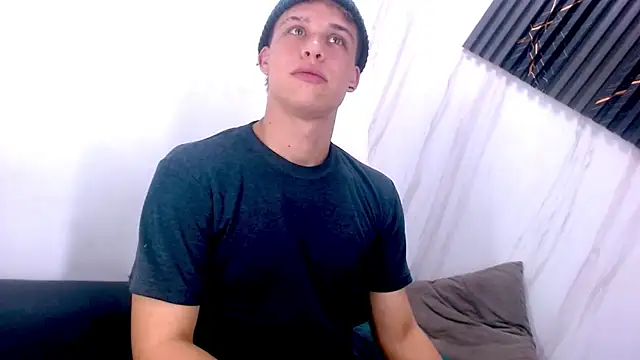 Liam York  online show from 24, 2, 2026