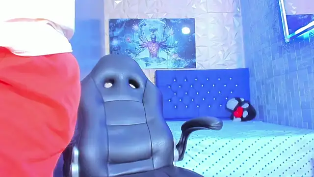 ElanGiraldo online show from 3, 7, 2026