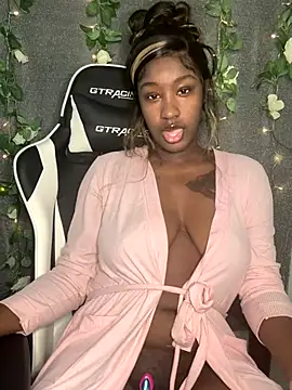 ToyaThick online show from 15, 12, 2025