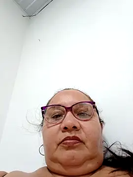 HotXXXgirl 01 online show from 11, 11, 2025