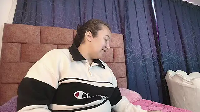 Sofi-Brown online show from 13, 11, 2025