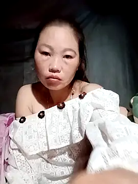 Snapshot of blonde_blg chatting on 15, 11, 2025 blonde blg online show from 15, 11, 2025