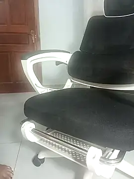 Em-mupmup online show from 26, 2, 2026