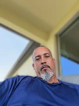 Snapshot of Jakk_Danielle_Lounge chatting on 15, 4, 2026 Jakk Danielle Lounge online show from 15, 4, 2026