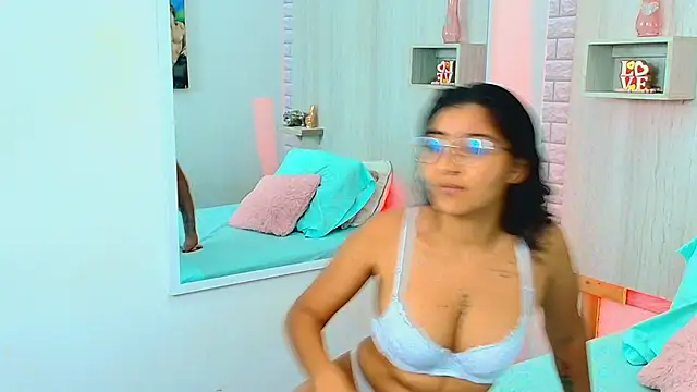 KATY LOWERY online show from 7, 4, 2026