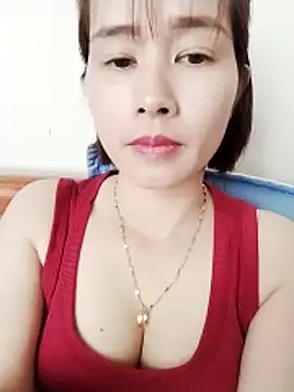 Swan-white123 online show from 20, 12, 2025