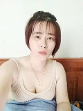 Swan-white123 online show from 16, 3, 2026