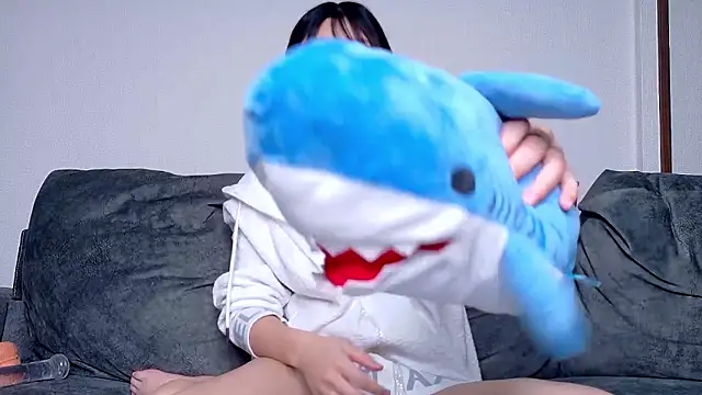 amu nyan cute online show from 29, 4, 2026