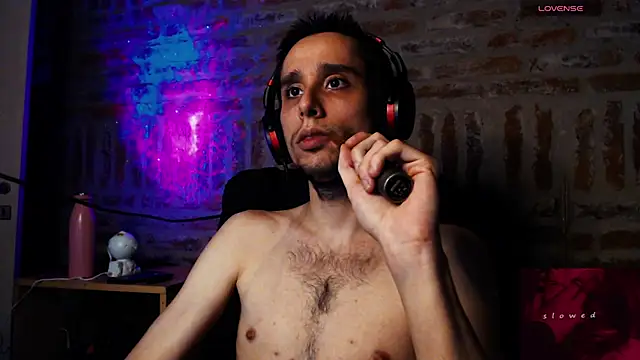 CaramelToy online show from 4, 3, 2026