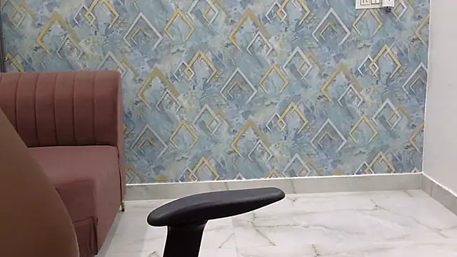 Zoya-sexy online show from 10, 6, 2026